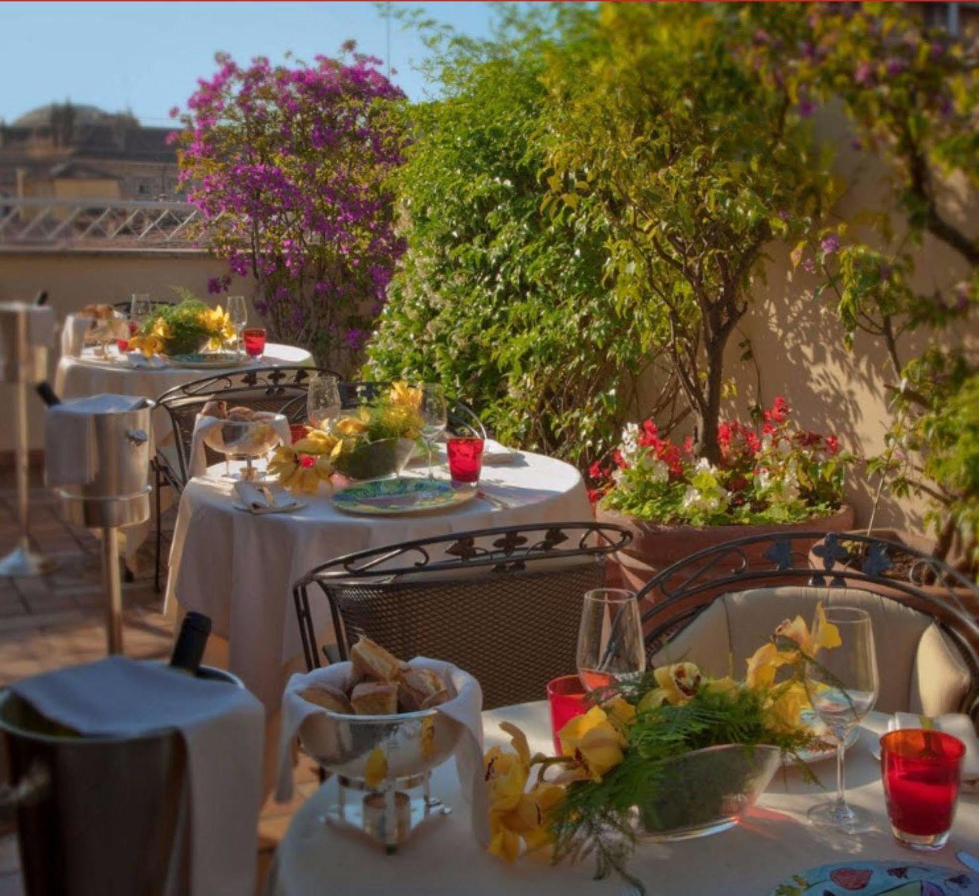 Bio Hotel Raphael - Relais & Chateaux Roma Esterno foto