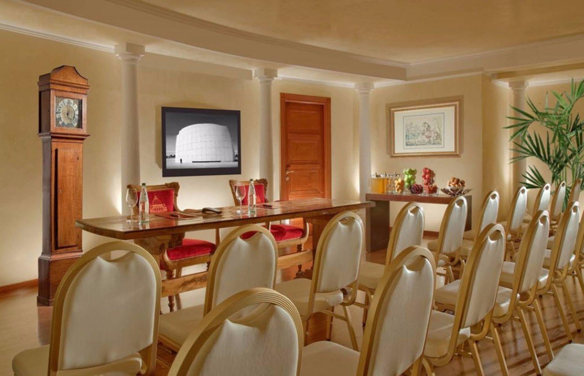 Bio Hotel Raphael - Relais & Chateaux Roma Esterno foto